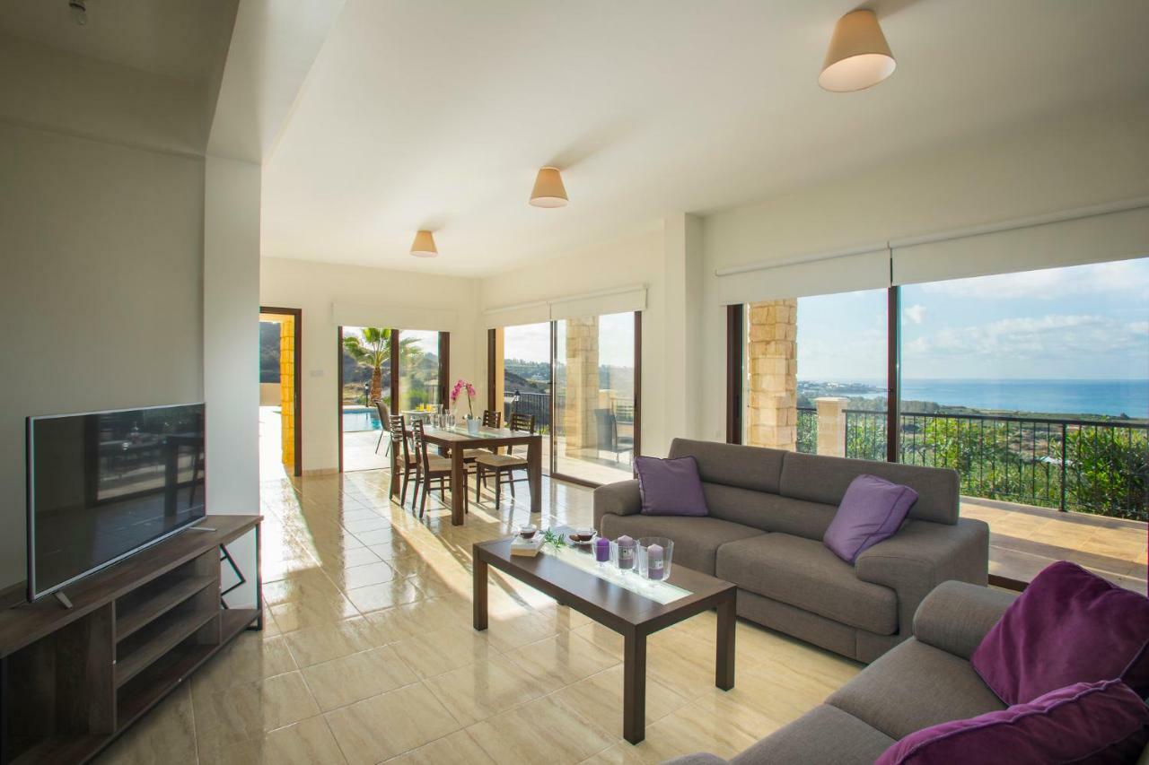 Villa Blue Jadeite Peyia Exterior photo